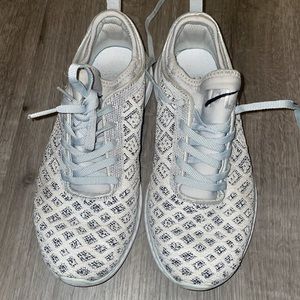 APL Techloom Phantom Glow in the Dark Shoes